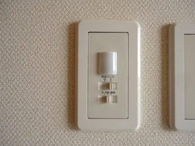 【その他】 | グレイス ヴィラＭ Ⅲ | 人感センサースイッチ