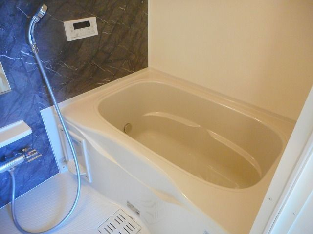 アイリ－伏屋の浴室