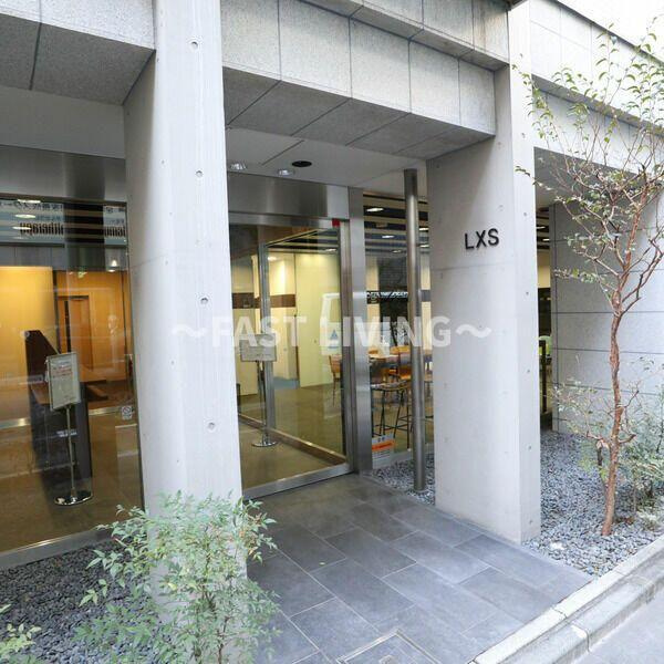 LXS室町のエントランス