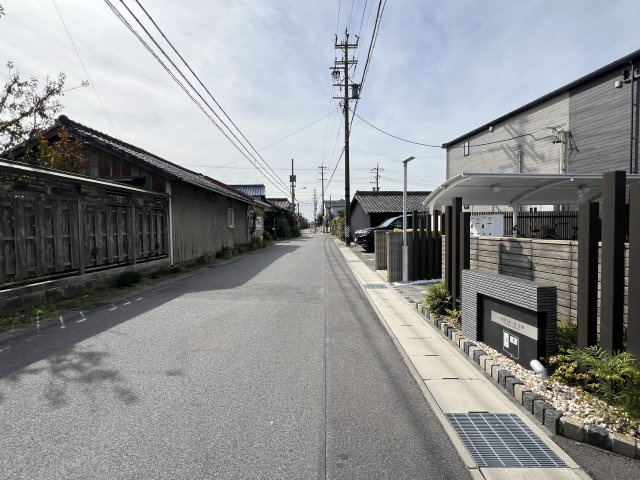 プルミエール　吉浜Ⅰの周辺|接面道路