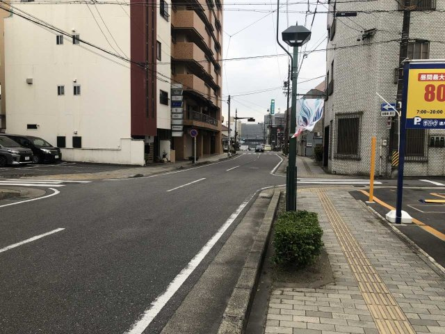 連尺通2丁目貸店舗の駐車場