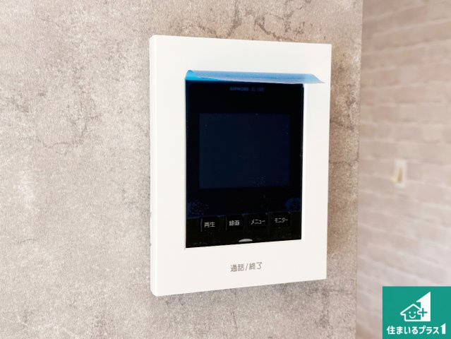 明石市魚住町中尾　新築一戸建ての防犯設備|カラーモニターインターホン！声だけでなく来訪者の姿や顔がモニターで確認できるので、小さなお子様がいらっしゃるご家庭でも安心できます！