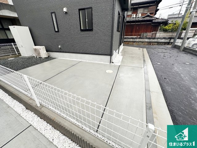 明石市魚住町中尾　新築一戸建ての駐車場|２台分の駐車スペース有り！急な来客でも安心です！