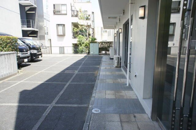  | ＦＲＥＳＣＡ神宮前