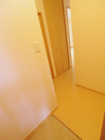 ハイツ谷中Ⅰの玄関