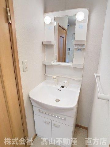 ジュネス新入Ａの洗面所