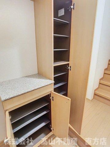 ジュネス新入Ａの収納
