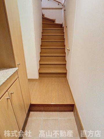 ジュネス新入Ａの玄関
