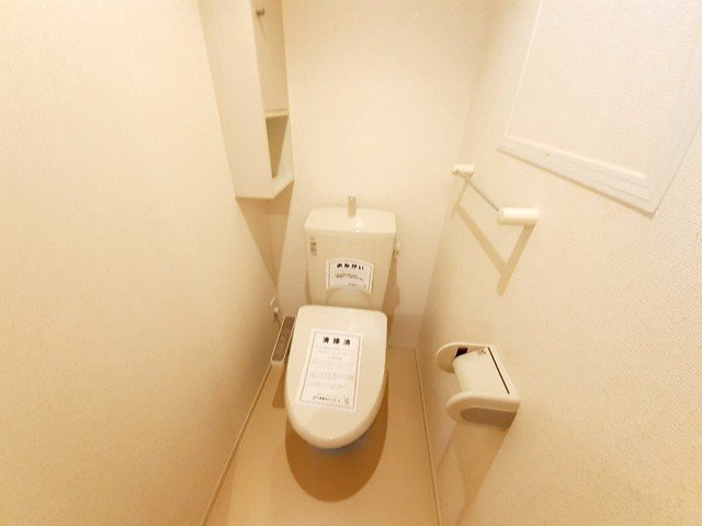 【トイレ】 | クロス　ウイング　Ⅱ | 落ち着いたトイレです