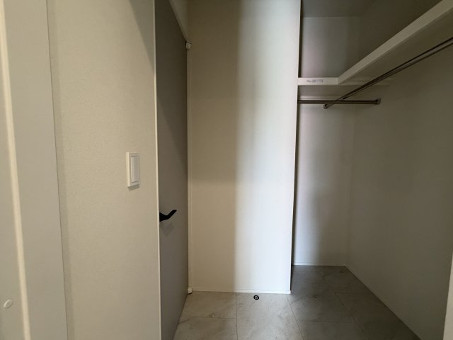 タマタウン　豊川市三蔵子町西浦の収納|ウォークインクローゼットのある住まいで収納上手な生活を実現！
たっぷり収納できますので、整理整頓もスムーズに居室空間を広々と使えます！