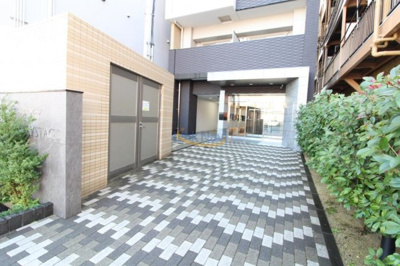 【エントランス】 | セオリー大阪ベイステージ