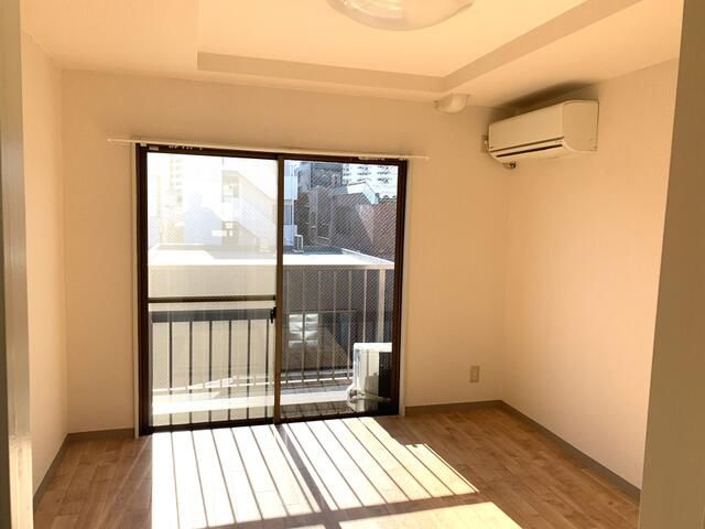 横浜市保土ケ谷区天王町１丁目の賃貸マンションの居間・リビング