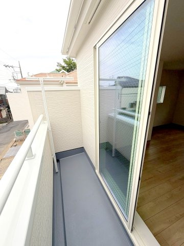福生市熊川全２棟　新築戸建のバルコニー