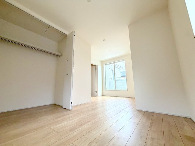 福生市熊川全２棟　新築戸建の洋室