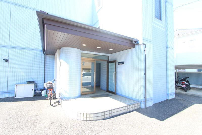 ひかりコーポのエントランス