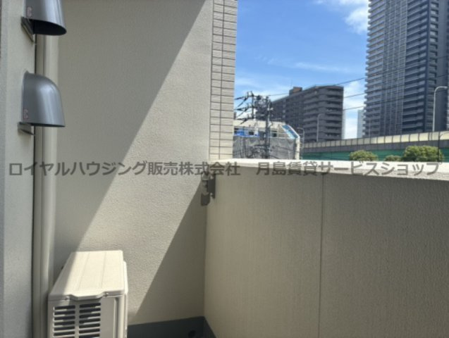【バルコニー】