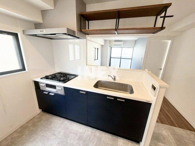 横浜市西区浅間町２丁目の賃貸マンションのキッチン