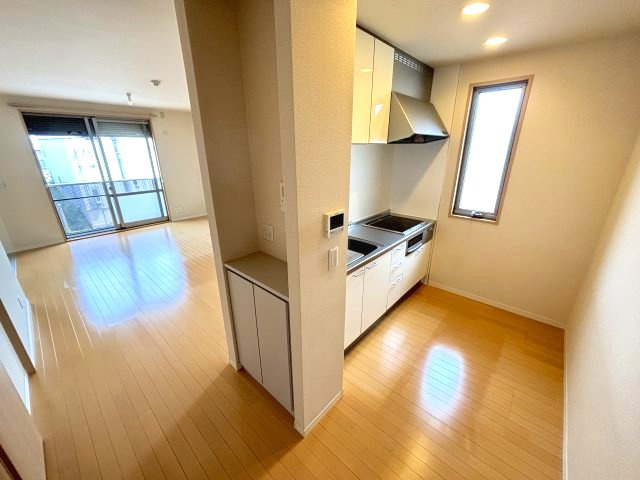 シャーメゾン昭栄の内装