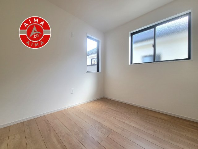 福岡市中央区笹丘3丁目第1-3棟（1号棟）　の子供部屋|穏やかな光が差し込む室内には、穏やかな時間が流れます。