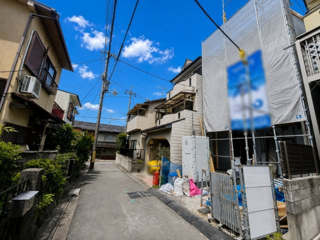 深草西出町