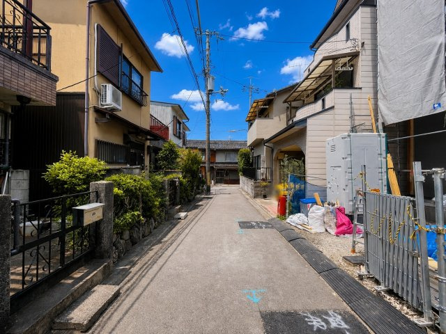 深草西出町