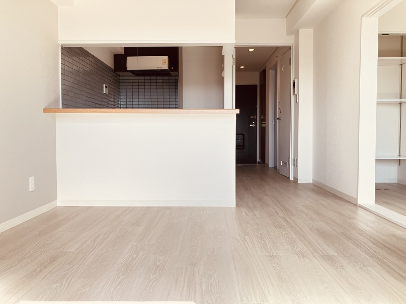 プライムアーバン武蔵野ヒルズＡ棟の居間・リビング|※2025年原状回復工事後撮影
