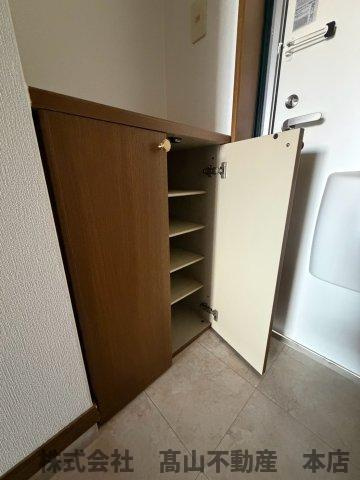 シーシャイン宮司の収納