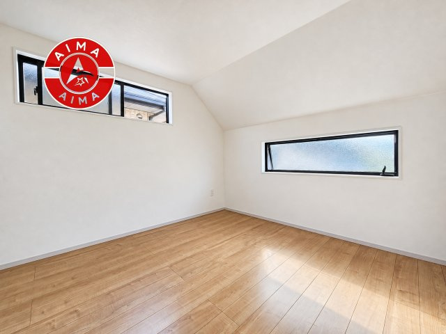 福岡市中央区笹丘3丁目第1-3棟（3号棟）　の子供部屋|穏やかな光が差し込む室内には、穏やかな時間が流れます。