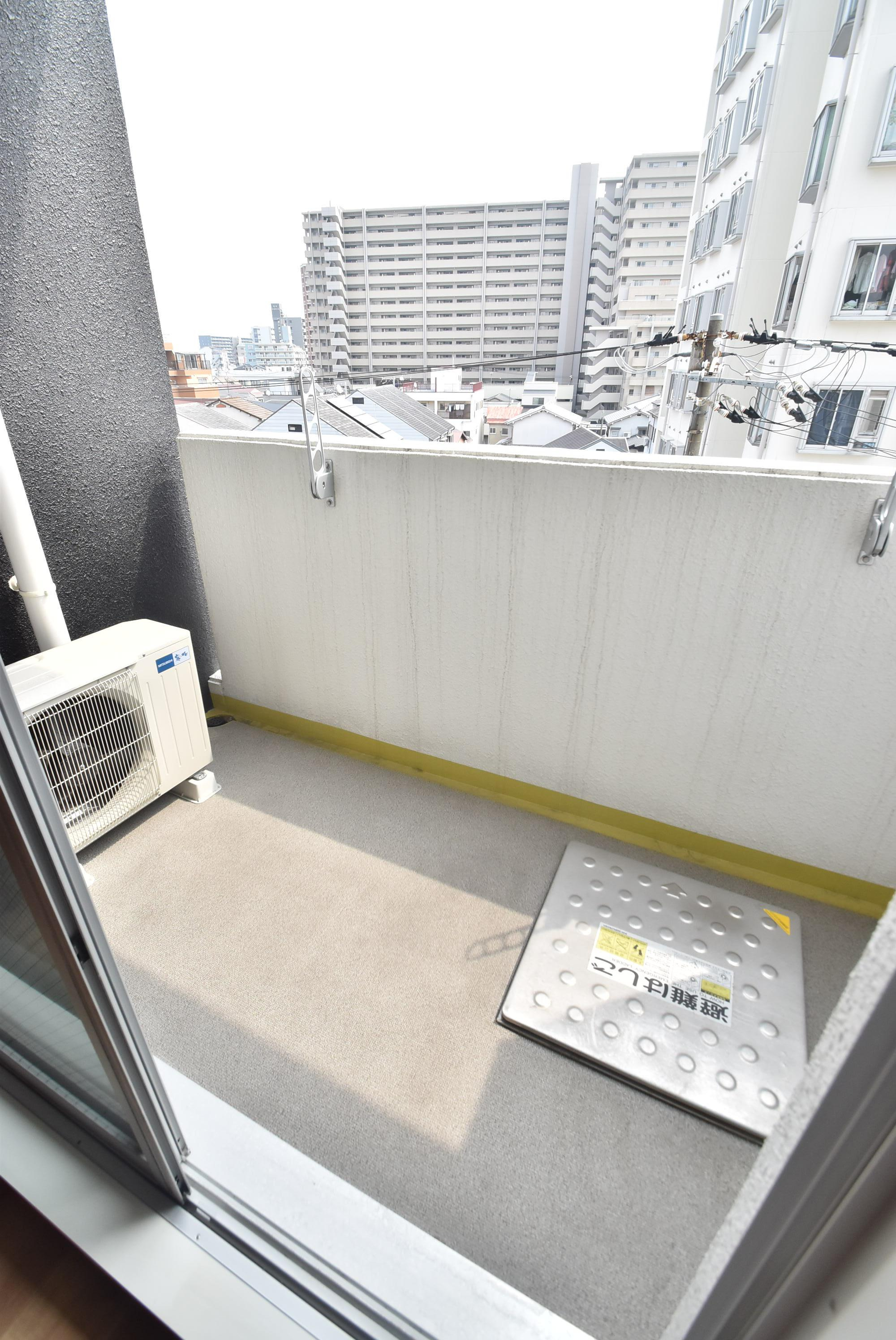 大阪市城東区今福西１丁目の賃貸マンションのバルコニー