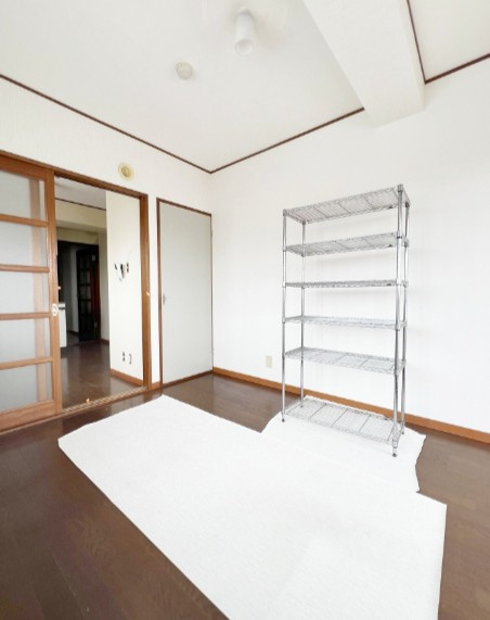大和市大和南２丁目の賃貸マンションの居間・リビング