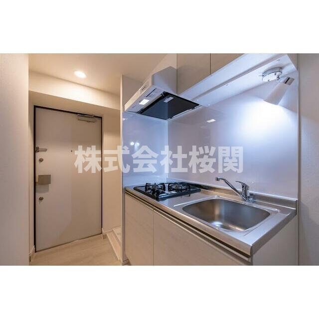 ＥｓＴＲＵＴＨ　ＮＩＳＨＩ－ＹＯＫＯＨＡＭＡのキッチン