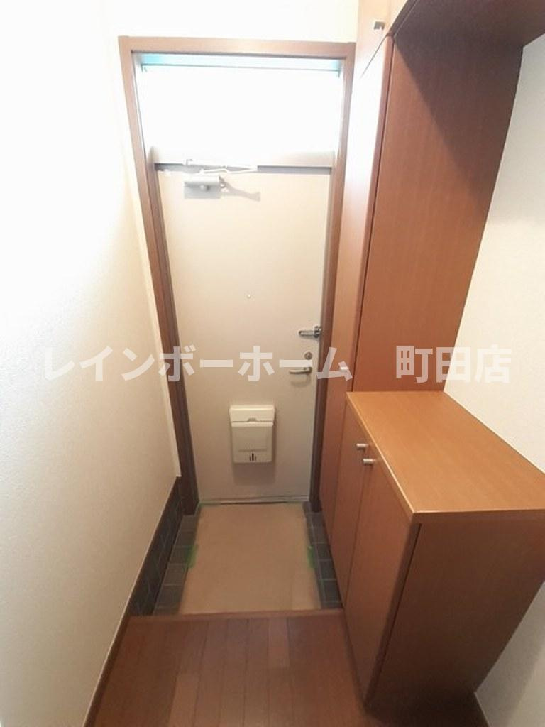 フルール２※初期費用分割あと払いサービス利用可能物件の玄関