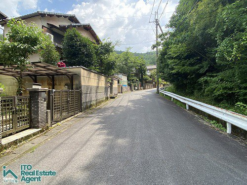 岩倉長谷町 土地の前面道路含む現地写真