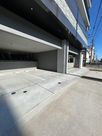 ステージファースト名古屋尾頭橋(旧S-RESIDENCE尾頭橋)の駐車場