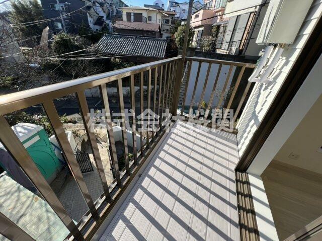 ＪＫ　ＰＡＬＡＣＥ森のバルコニー|南向きの為、お洗濯も乾きやす…