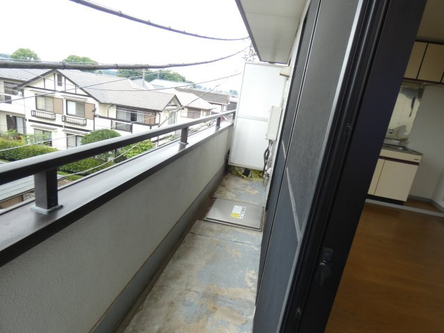 所沢マコトビルのバルコニー