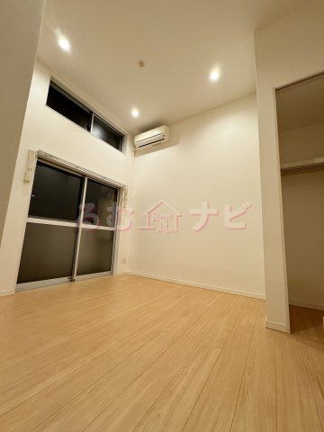 福岡市南区井尻３丁目のアパートのエントランス