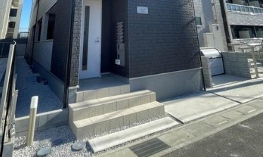 リーブルファイン浦和美園のエントランス