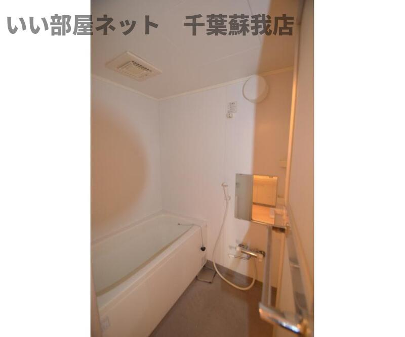 シャトーイノハナの浴室|お風呂で日々の疲れを落としましょう