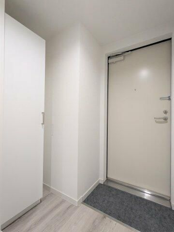 エムシティ戸田の玄関|別部屋参照写真
