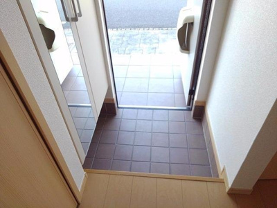 【玄関】 | カーサ　ステラ | 明るい玄関です