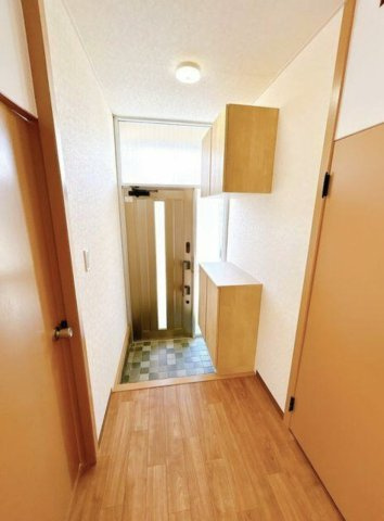 緑町平屋　売り住宅の玄関