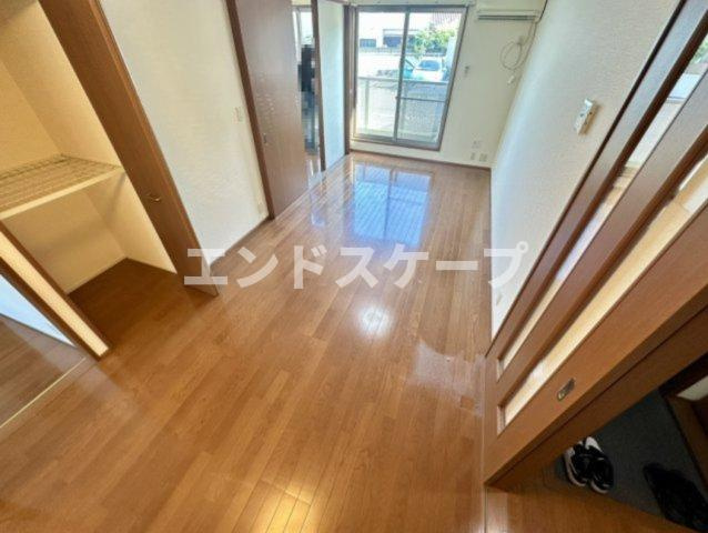アルフェッカBの居間・リビング|高崎、前橋のお部屋探しはエンドスケープまで！お客様の理想お聞かせ下さい♪
