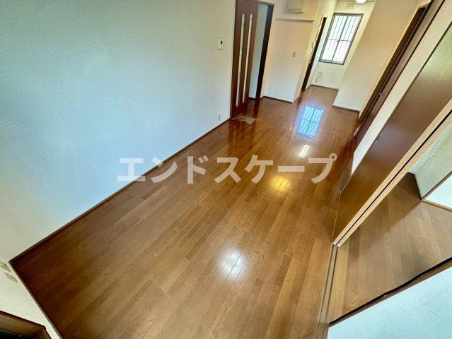 アルフェッカBの居間・リビング|高崎、前橋のお部屋探しはエンドスケープまで！お客様の理想お聞かせ下さい♪