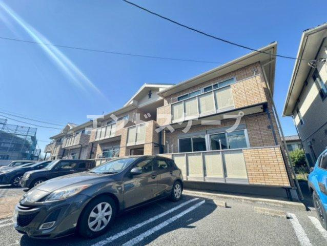 アルフェッカBの駐車場|高崎、前橋のお部屋探しはエンドスケープまで！お客様の理想お聞かせ下さい♪