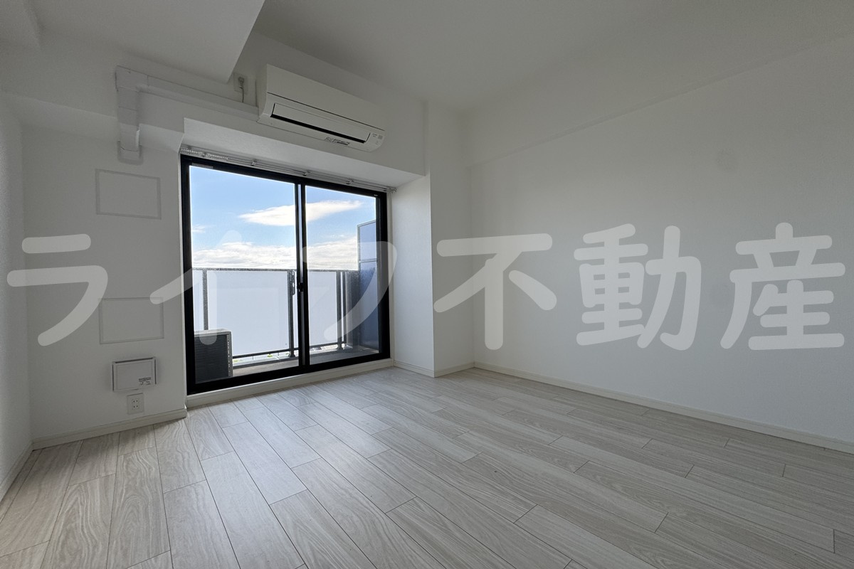 S-RESIDENCE高井田Centralの居間・リビング|こちらの居間で趣味の時間をお楽しみください