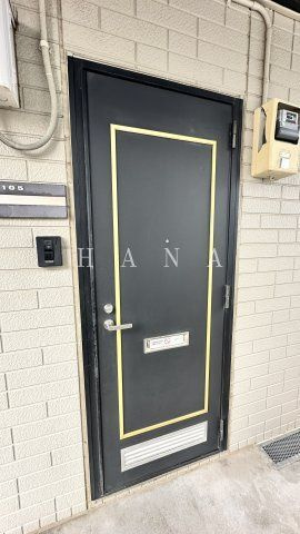 ジュネス国立の玄関|別号室参考写真