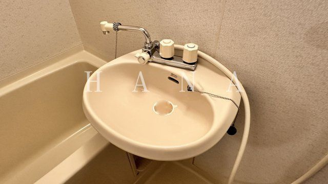 ジュネス国立の洗面所|別号室参考写真