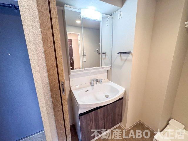 Louis Residence 弁天町 の洗面所