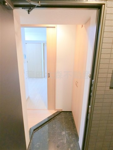 ルーブル蒲田七番館の玄関
